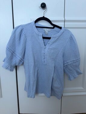 Design history blue blouse